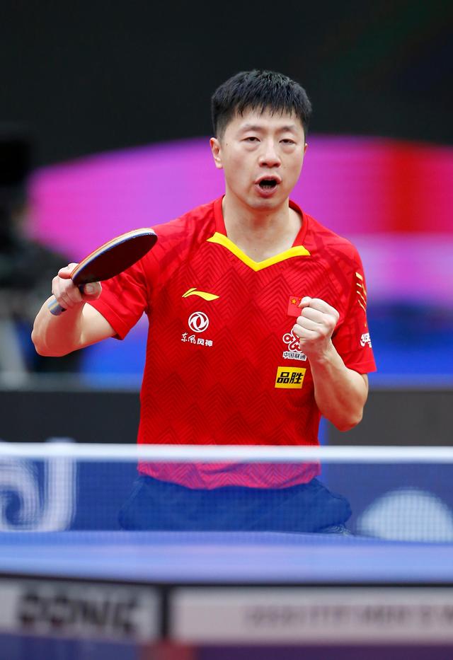 一位身处职 一位身处职