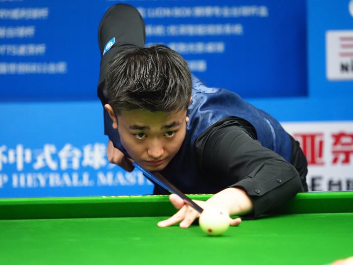 奋力抵抗同 奋力抵抗同